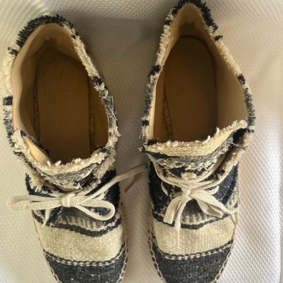 Chanel high top espadrilles - Picture 3 of 7
